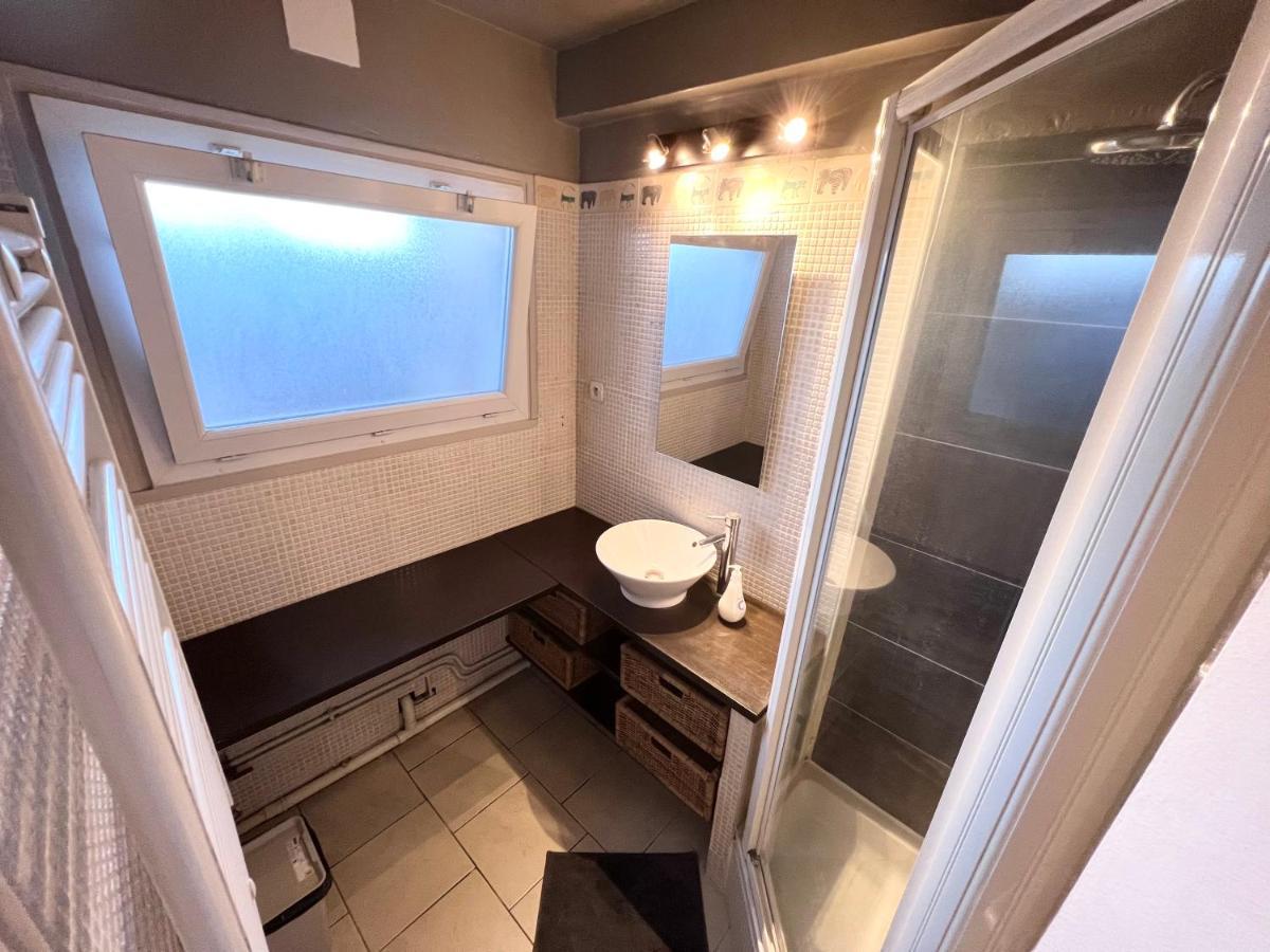 Ambiance, Convivialite Et Emplacement Orleans Luaran gambar